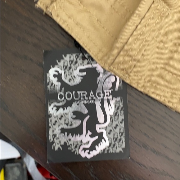 Cargo shorts - Picture 4 of 7